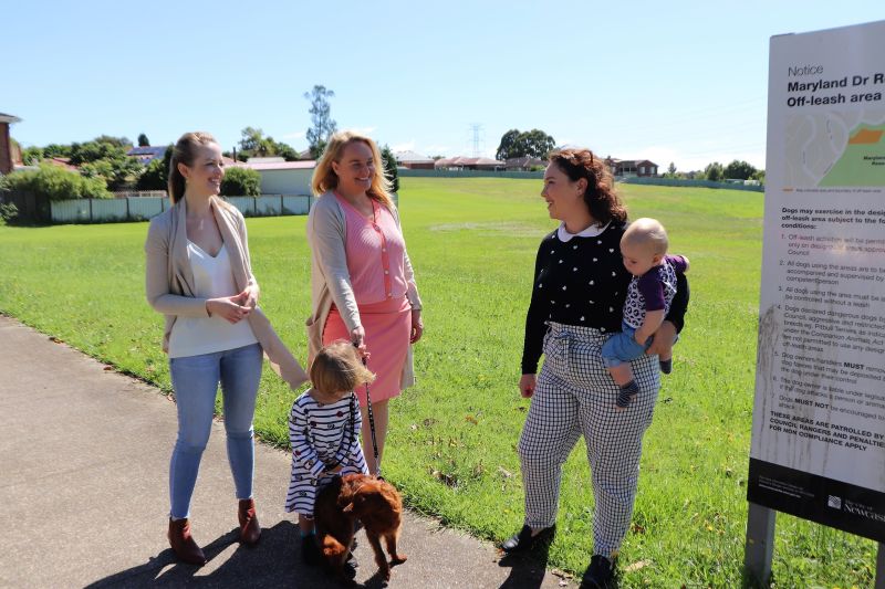 Newcastle Lord Mayor Nuatali Nelmes with Councillors Elizabeth Adamczyk and Deahnna Richardson at the existing unfenced off-leash area at Maryland.