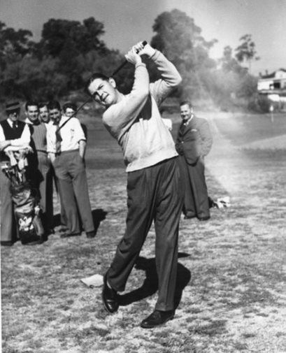 Jim Ferrier golfing at Waratah